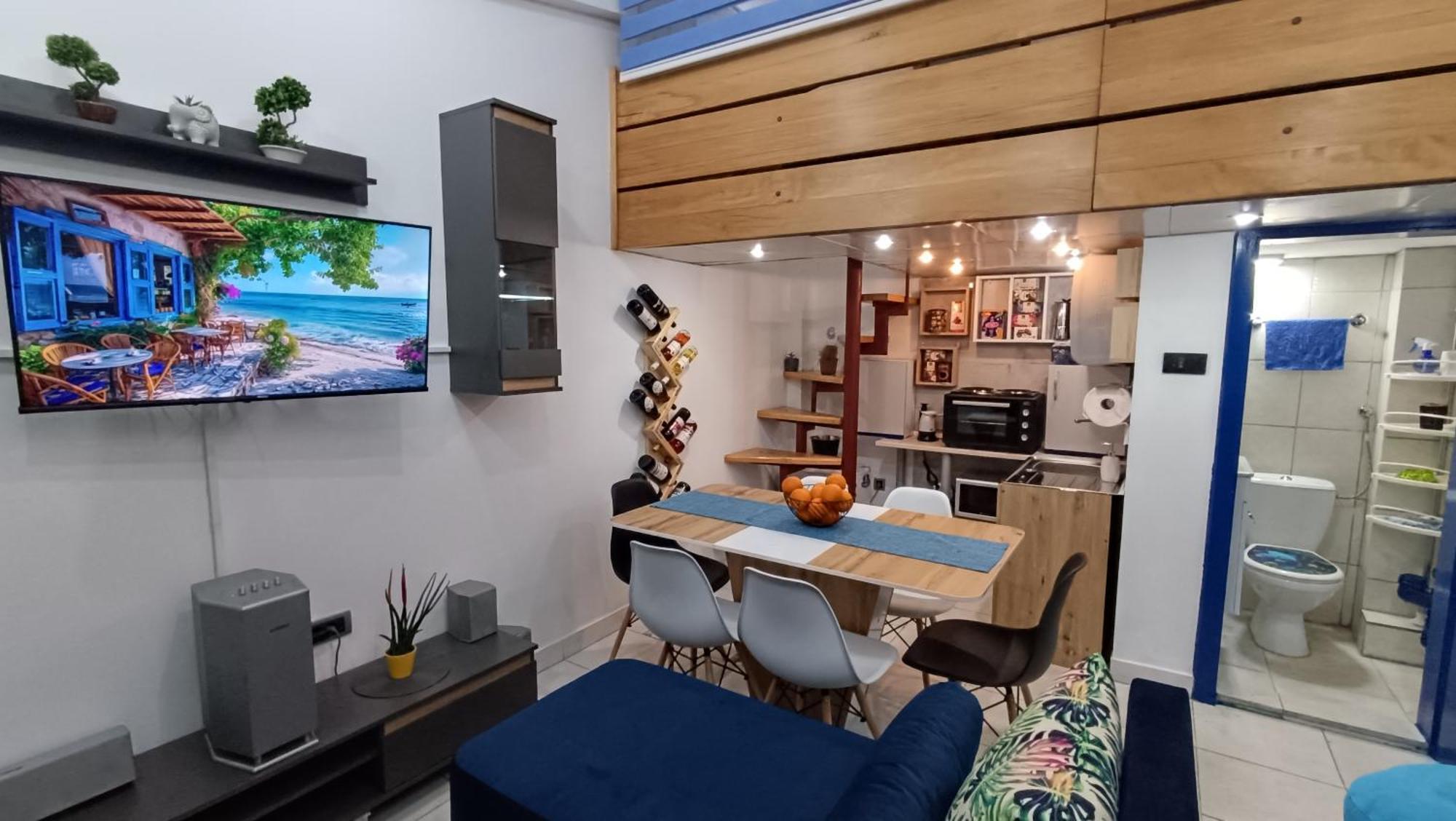 Nitro Inn - Premium Apartments - Wine Tasting - Souvenir - Art Gallery - Private Guided Tours - Relaxing - Romantic Скопие Екстериор снимка