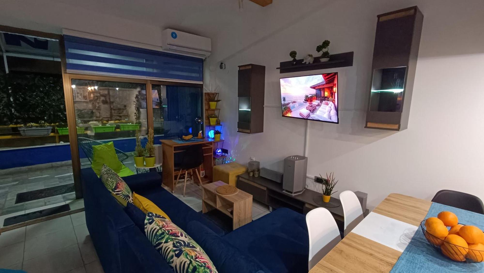 Nitro Inn - Premium Apartments - Wine Tasting - Souvenir - Art Gallery - Private Guided Tours - Relaxing - Romantic Скопие Екстериор снимка