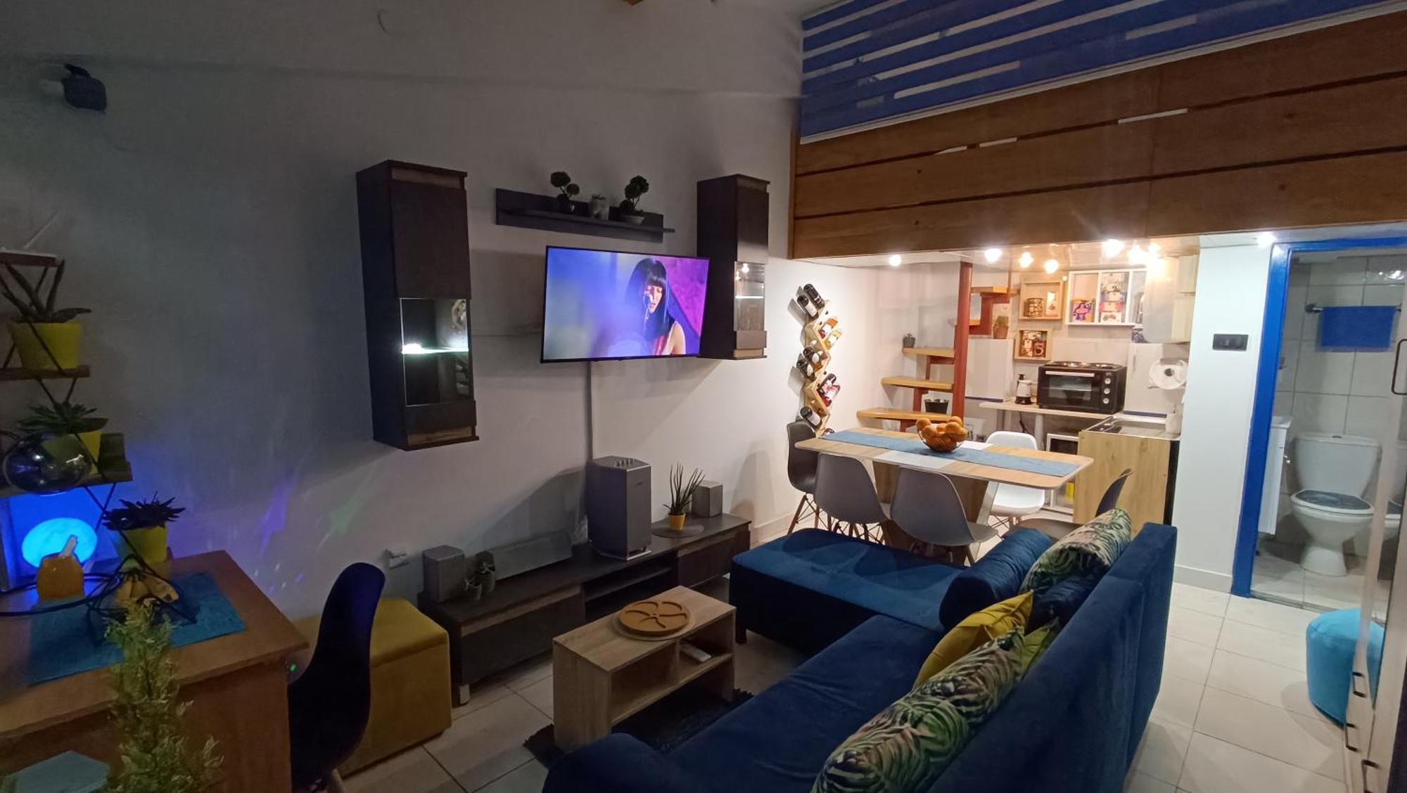 Nitro Inn - Premium Apartments - Wine Tasting - Souvenir - Art Gallery - Private Guided Tours - Relaxing - Romantic Скопие Екстериор снимка